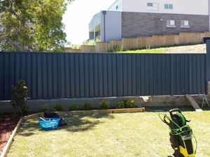 Colorbond fence, Mountain Blue, New Style profile