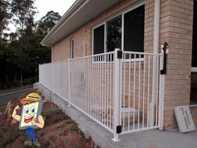 Pool fencing