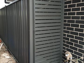 Slat Sliding Gate
