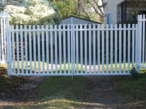 Vertical picket panel detail