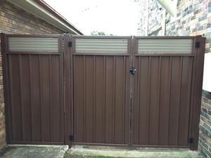 Colorbond Double Gate with Louvre Inserts and Fixed Colorbond Panel with Louvre Inserts 300mm in Hei